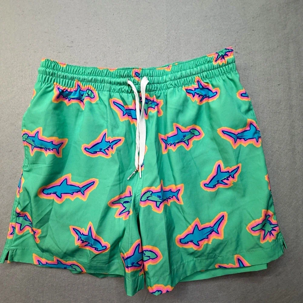 Chubbies The Apex Swimmers Swim Trunks Shark Neon Glades Mint Small S 5.5